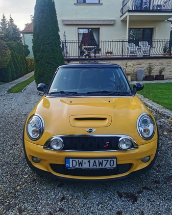 MINI Cooper S cena 19900 przebieg: 145000, rok produkcji 2007 z Wrocław małe 106